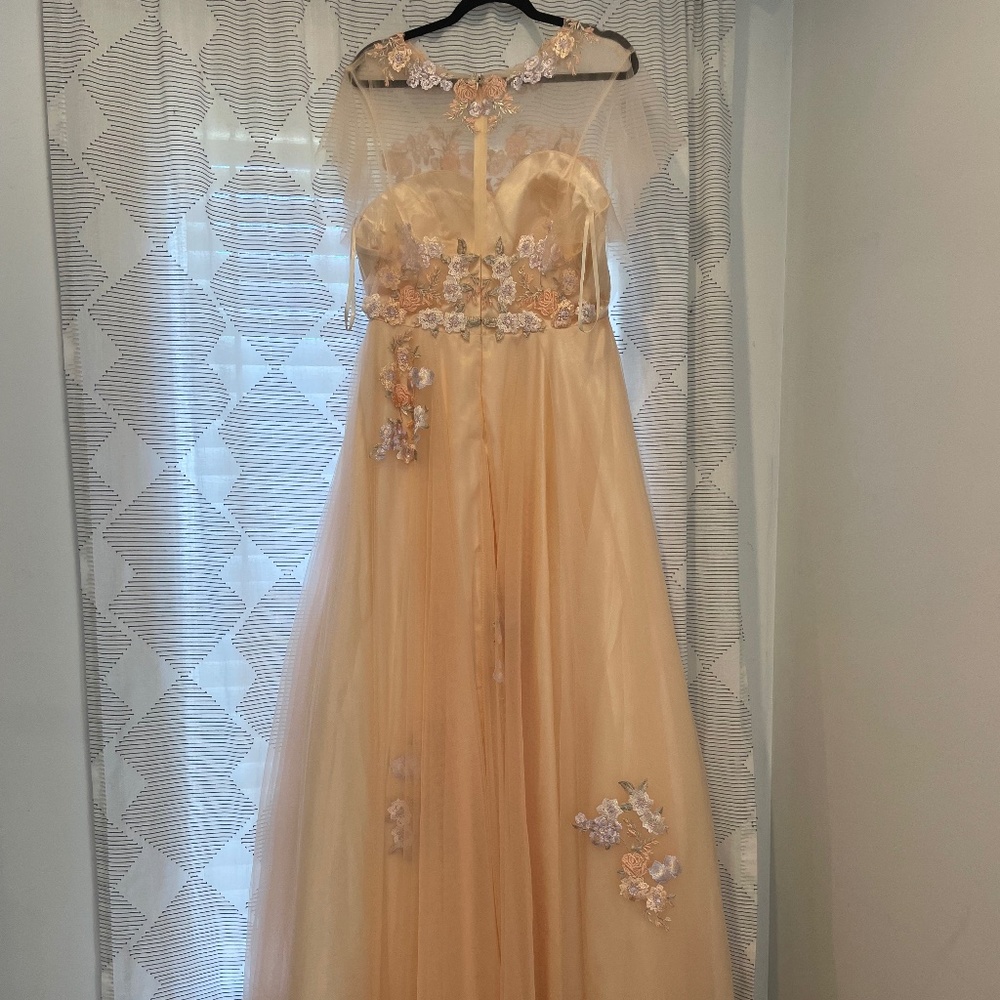 Tulle embroidered prom dress Zapaka